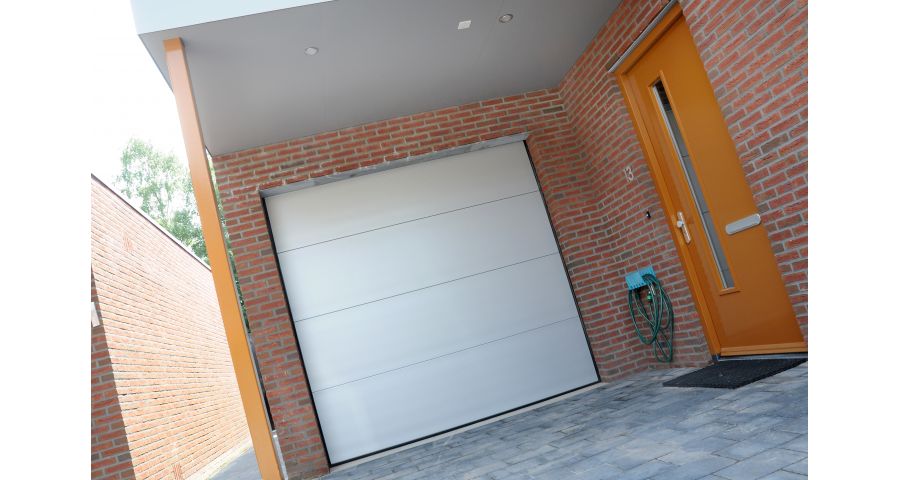 Klütsch Verladetechnik - Garagentore | Exklusive Garagensektionaltore