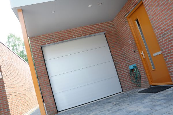 Klütsch Verladetechnik - Tore und Torsysteme | Professionelle Lösungen